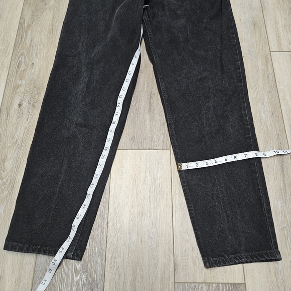Levi’s Vintage 90s 550 Relaxed Fit Tapered Leg Black Denim Jeans Women's 15 - Picture 4 of 11